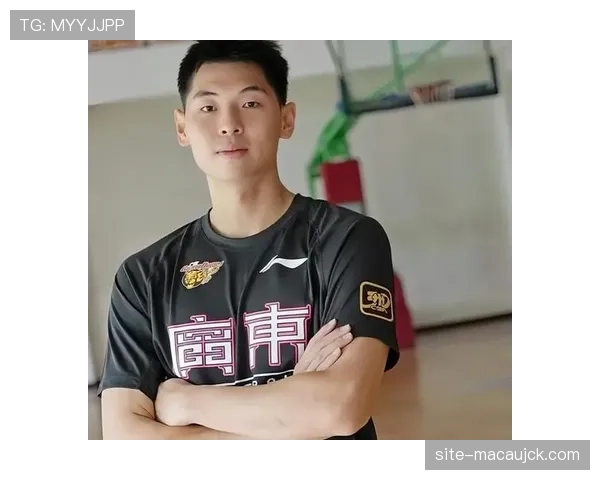 广东防守端轮转受到影响 崔永熙缺阵改变防守对位